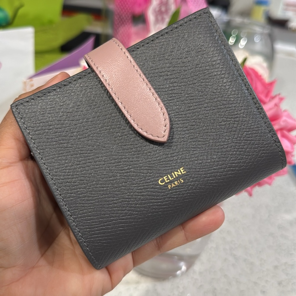 🩶Celine small strap wallet gray & pink